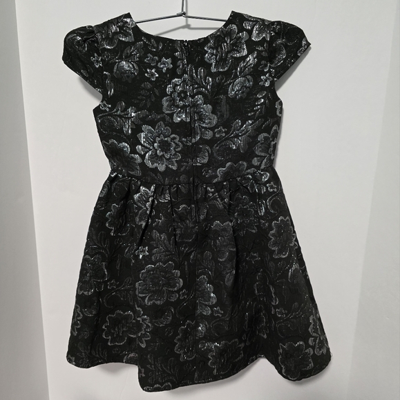 Girl's Size 4 Black Metallic Silver Dress - Picture 4 of 9